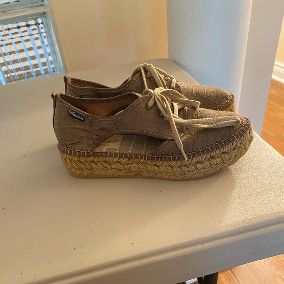 New espadrilles made is Spain, size 6 - Picture 4 of 5